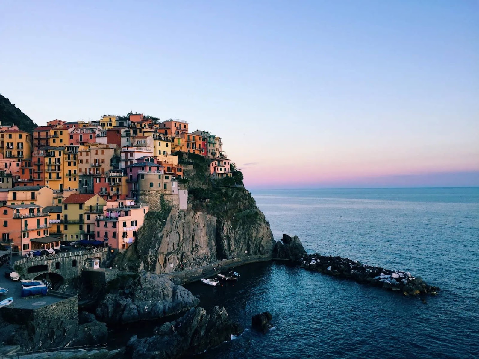 Photo from the article How to Get to Cinque Terre from Florence, Italy on the blog tavernatravels.com Photo from the article How to Get to Cinque Terre from Florence, Italy on the blog tavernatravels.com